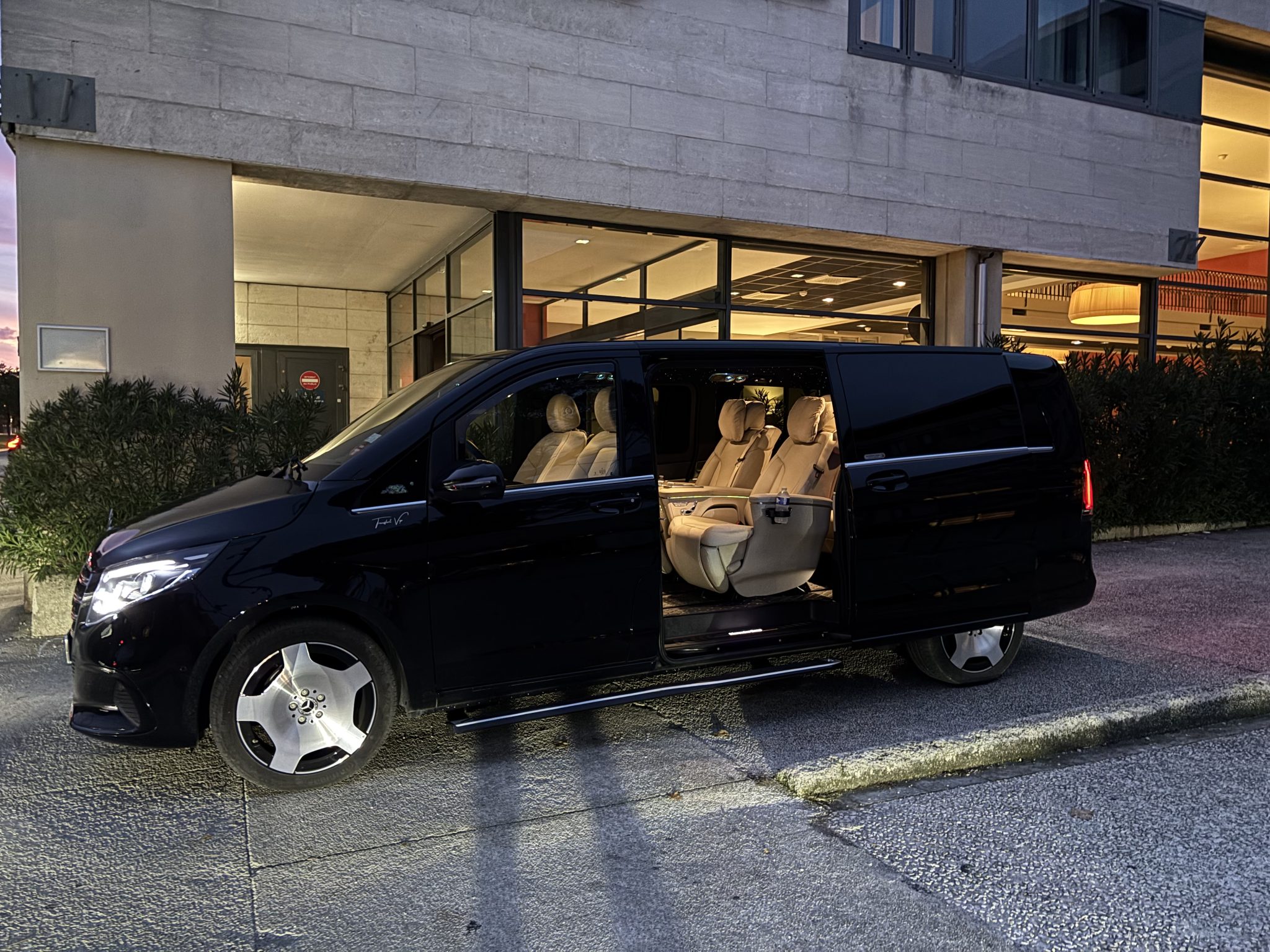 Mercedes V Class VIP